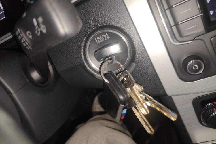 Used Volkswagen Magotan 2013 1.8TSI Premier Model