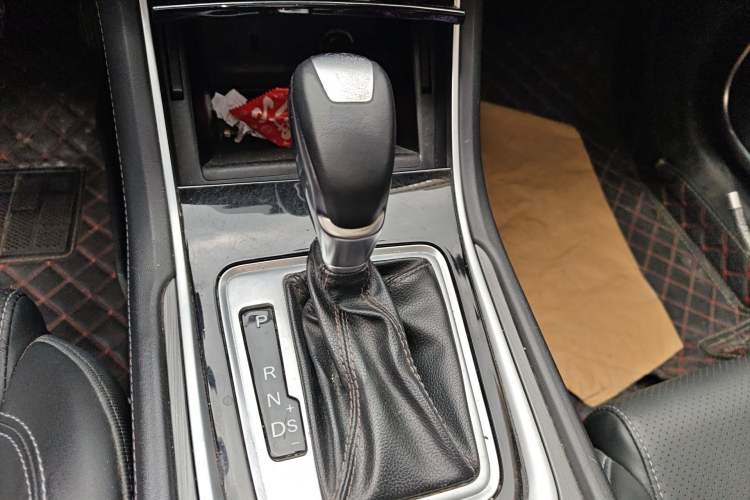 Used CHANGAN Ruicheng CC 2020 1.5T Automatic Xuanrui Model
