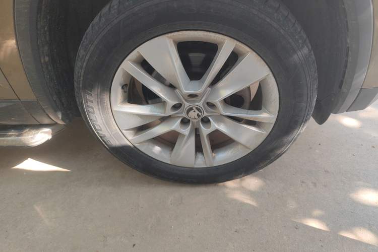 Used Skoda Kodiaq 2017 TSI330 7-Seater Two-Wheel-Drive Luxury Edition