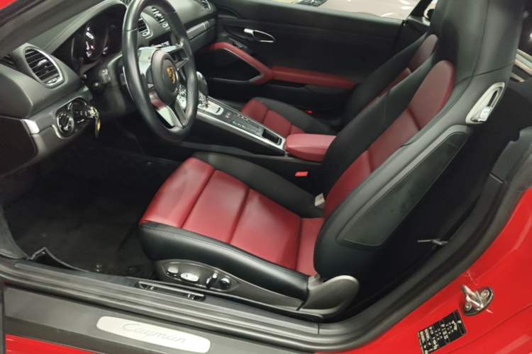 Used Porsche 718 2020 Cayman 2.0T Left Front Seat