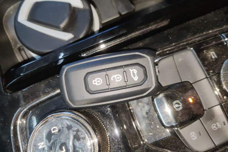 Used Ford Equator Sport 2023 EcoBoost 170 Elite Model Vehicle Key
