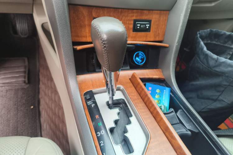 Used Toyota Camry 2011 200G Classic Anniversary Edition
