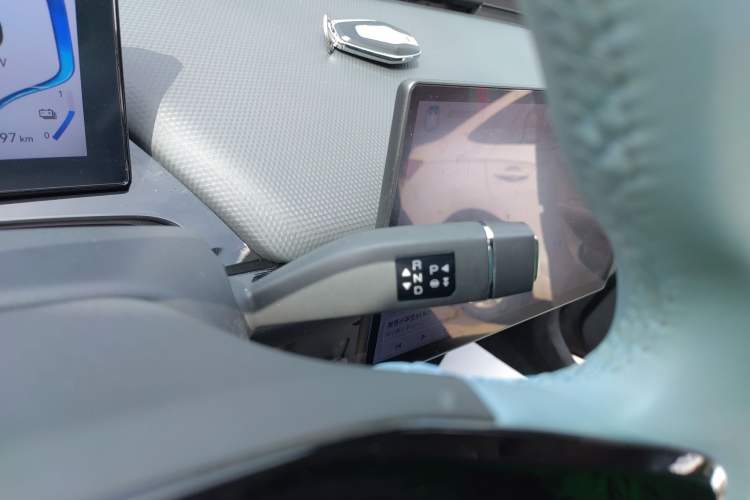 Used Chery New Energy Boundless Pro 2022 301km LingShou Edition Lithium Iron Phosphate
