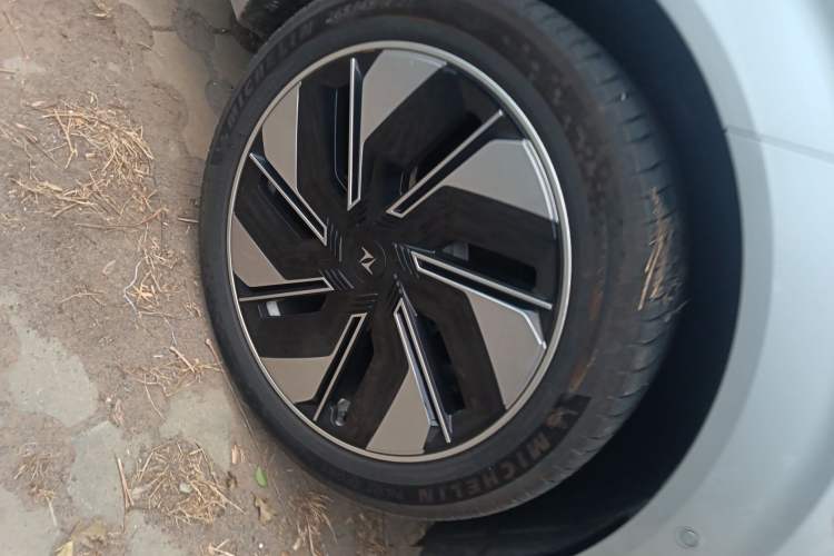 Used Dongfeng eπ eπ008 2025 210Max Rui Edition 5-Seater