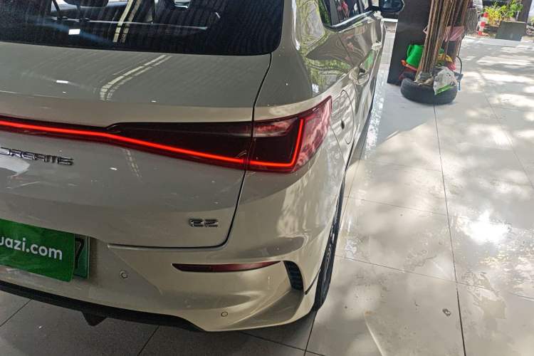 Used BYD e2 2023 Luxury Model