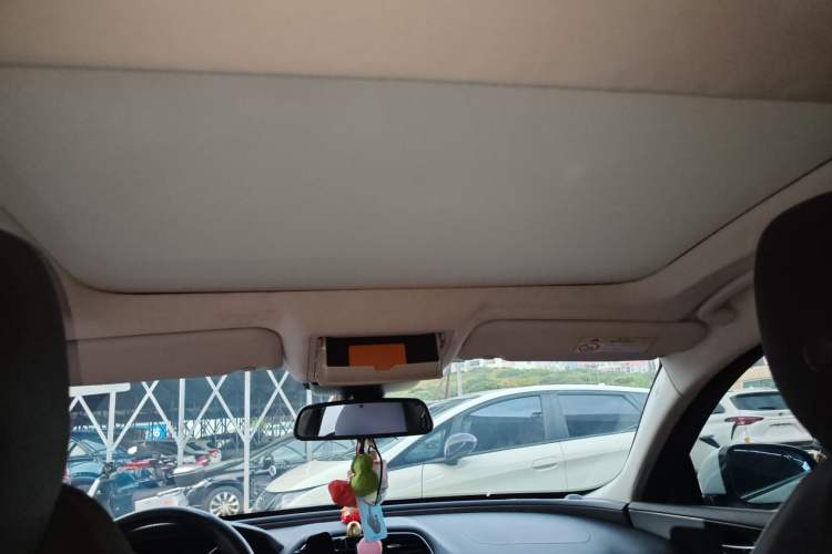 Used Jaguar XE 2018 2.0T 200 PS Two-Wheel-Drive R-Sport Sport Edition
