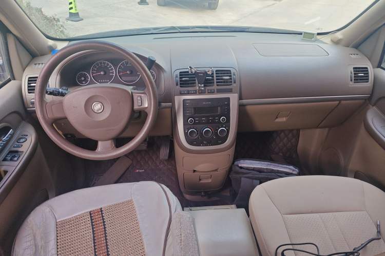 Used Buick GL8 2014 2.4L Classic Edition