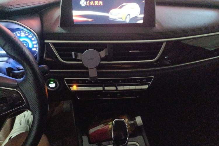 Used Dongfeng Fengon 580 2020 1.5T CVT Luxury Edition Audio And AC Panel