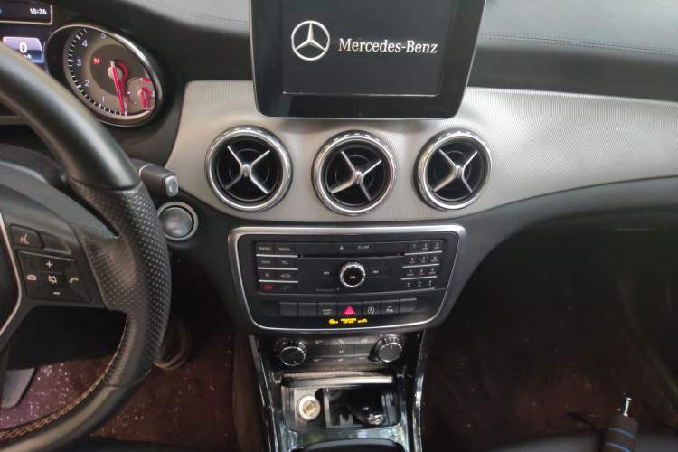 Used Mercedes-Benz GLA 2016 GLA 200 Fashion Model