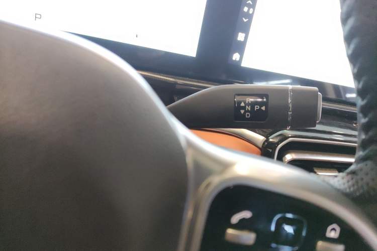 Used JETOUR Shanhai Shanhai L7 2024 1.5T 120 km MAX 7-Seater