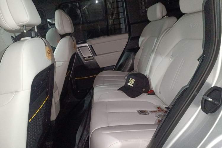 Used iCAR V23 2025 401 Two-Wheel Drive Intelligent Driving Version Left Rear Seat