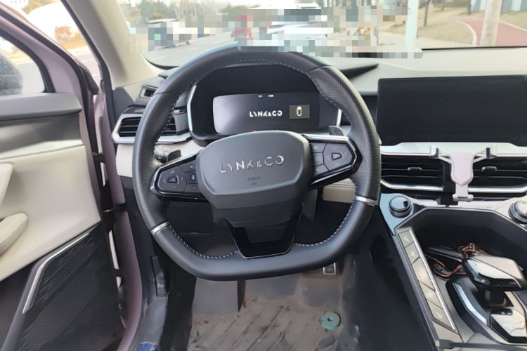 Used Lynk & Co 06 2021 1.5T Shero Pink Special Edition