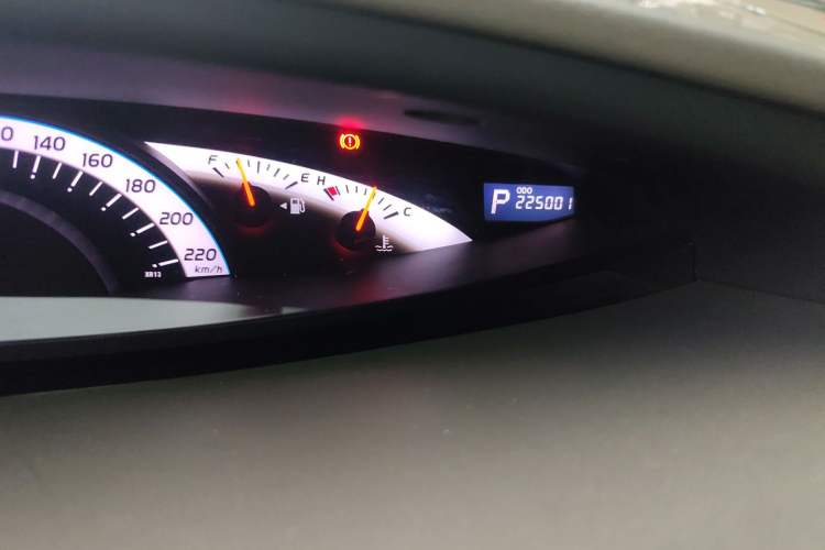 Used Toyota Previa 2006 2.4L 7-Seater Standard Edition
