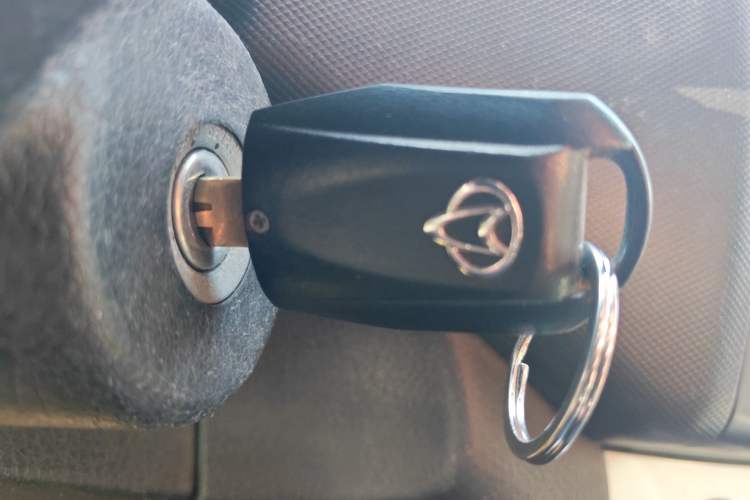 Used CHANGAN KAICHENG Ounuo S 2015 1.5L CNG Model
