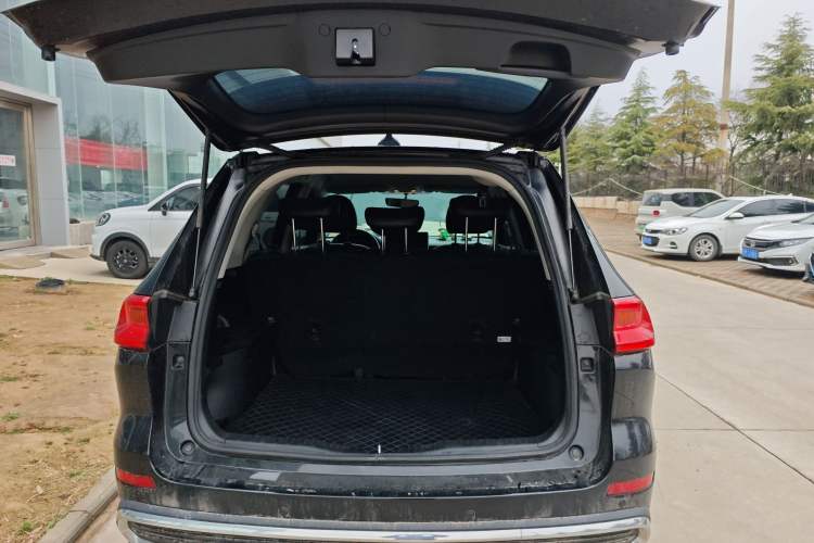 Used Haval M6 2021 PLUS 1.5T DCT Elite Smart Connectivity Model
