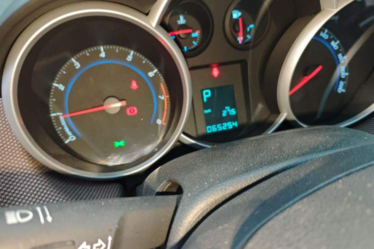 Used Chevrolet Cruze 2013 Hatchback 1.6L Automatic Luxury Model
