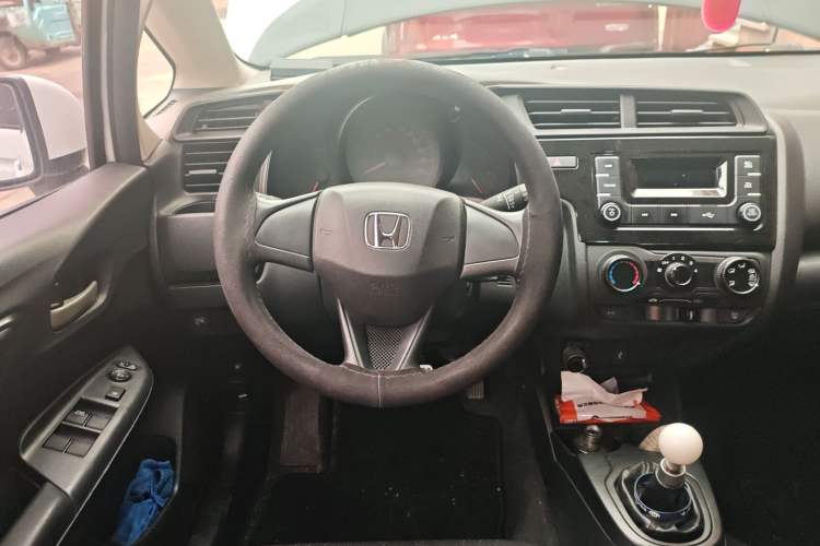Used Honda Fit 2018 1.5L Manual Comfort Version
