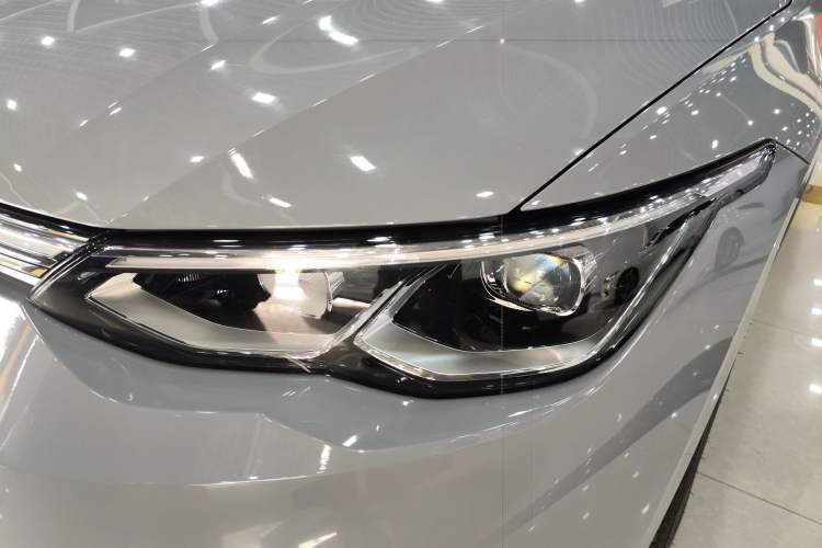 Used Volkswagen Golf 2021 280TSI DSG Pro Left Front Headlight