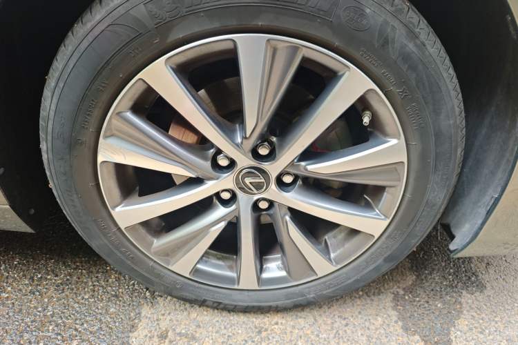 Used Lexus ES 2020 260 Excellence Edition