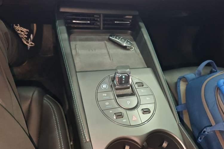 Used BYD Seal 06 New Energy 2025 DM-i Smart Drive 120KM Deluxe Model
