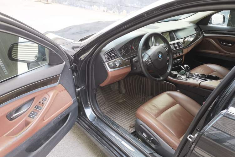 Used BMW 5 Series 2014 525Li Leading Model Driver Seat