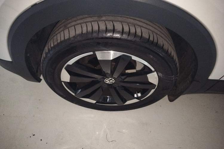 Used Volkswagen Tacqua 2021 1.5L Automatic Yue Zhi Lian Edition Left Front Wheel Hub