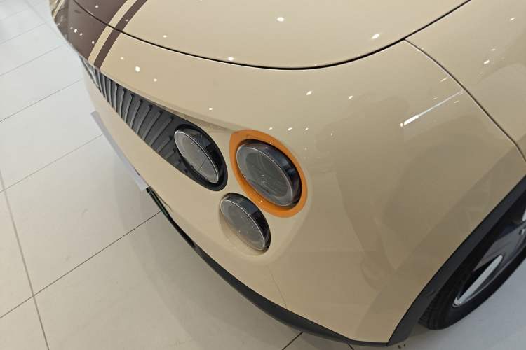 Used firefly firefly 2025 Illuminated Edition
