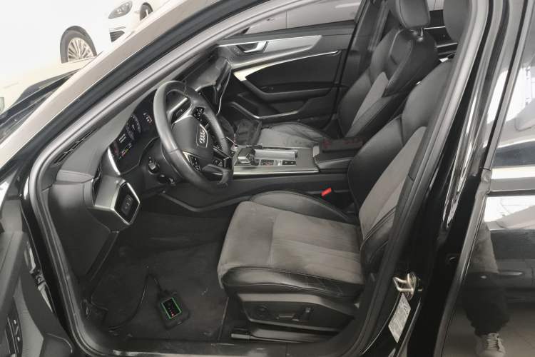 Used Audi A6L 2019 40 TFSI Luxury Dynamic Model
