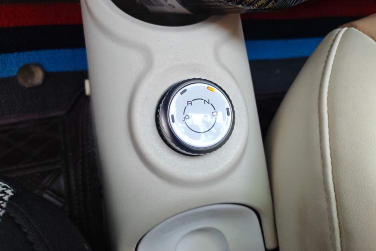 Used Wuling Hongguang MINIEV 2024 3rd Generation 215km Advanced Version