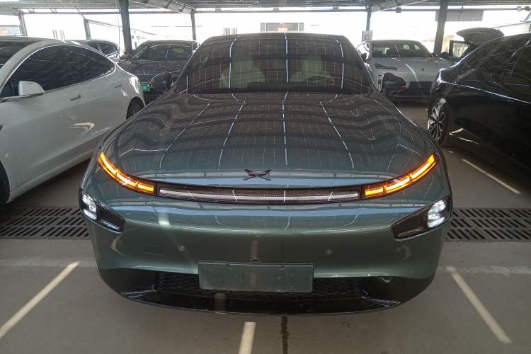 Used XPeng P7 2023 P7i 610 Max Performance Edition Front