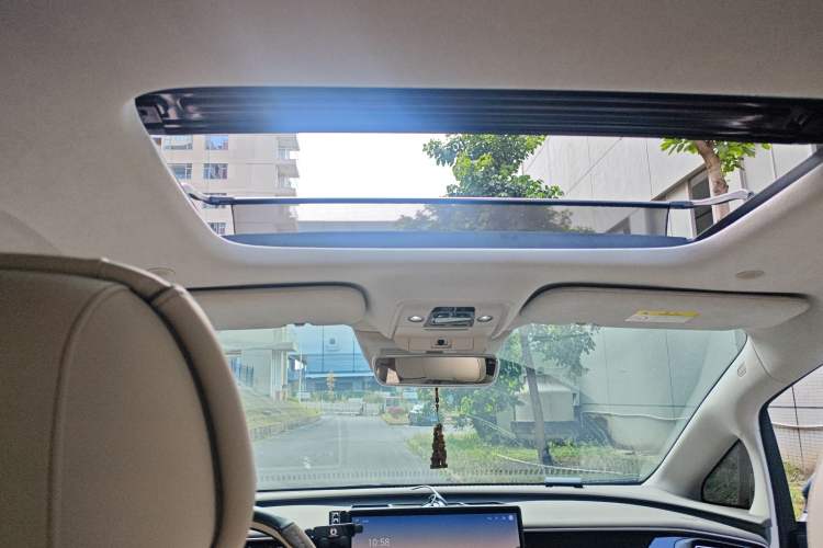 Used Denza D9 2022 DM-i 970 Four-Wheel Drive Flagship Model
