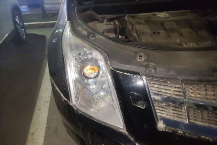 Used Cadillac SRX 2013 3.0L Leading Model