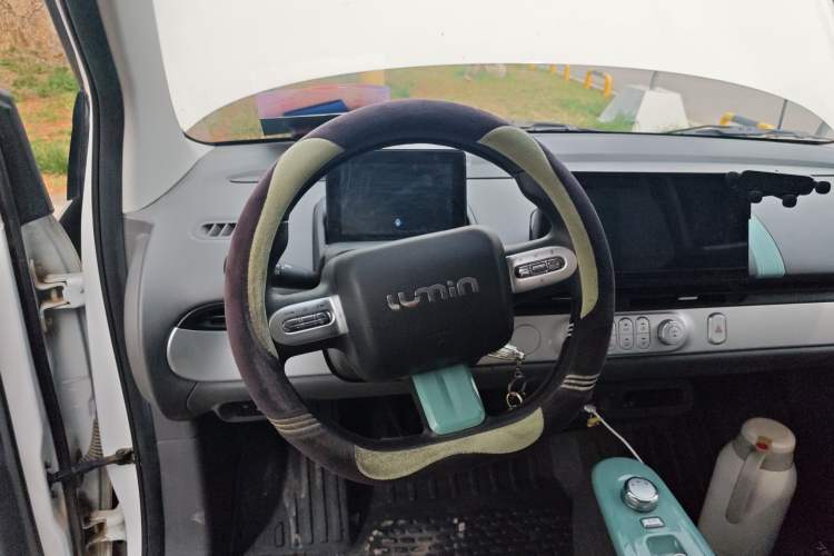 Used CHANGAN NEVO Lumin 2022 301km Honey-Sweet Version Steering Wheel