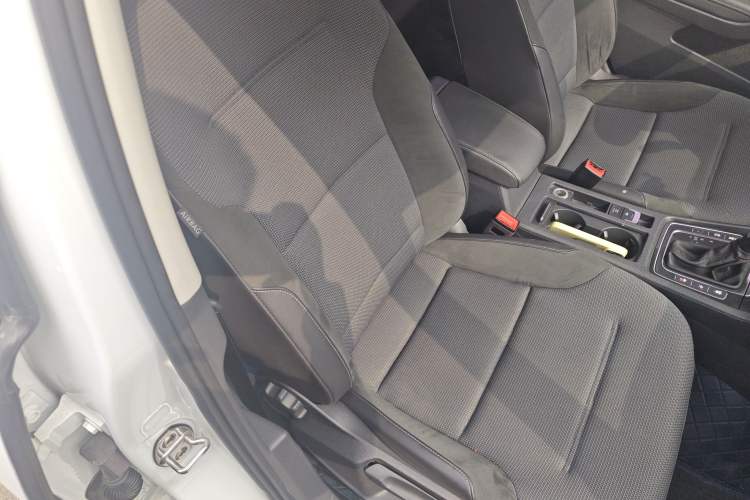 Used Volkswagen Golf 2018 1.6L Automatic Comfort Model