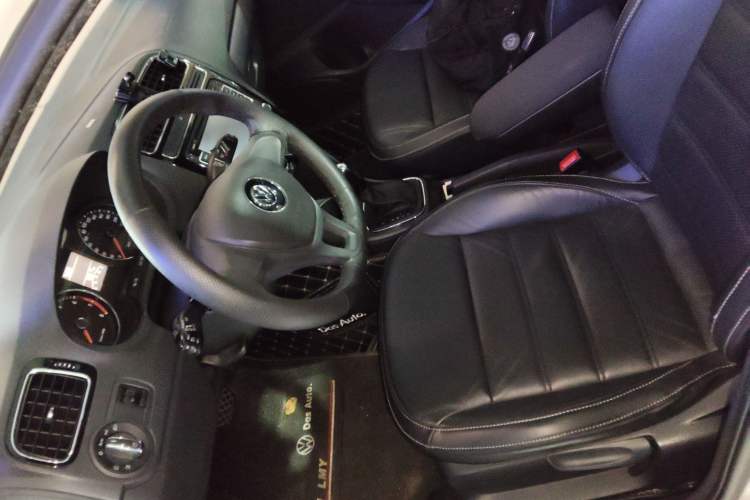 Used Volkswagen Polo 2014 1.6L Automatic 30th Anniversary Edition Left Front Seat