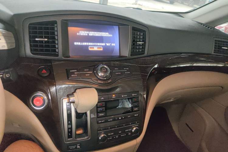 Used Nissan Quest 2015 3.5L SL Audio And AC Panel
