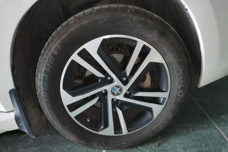 Used Venucia T70 2018 2.0L CVT Smart Enjoyment Version
