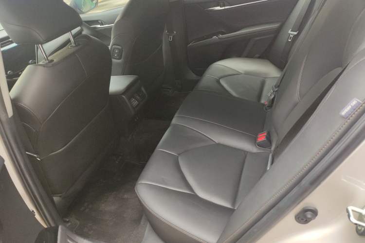 Used Toyota Camry 2019 2.5G Luxury Edition China VI Standard
