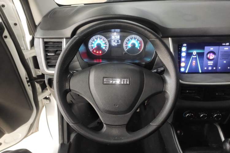 Used Jinbei Gold Hiace M Classic 2024 1.5L Engineering Lion Passenger Vehicle 6 Seats