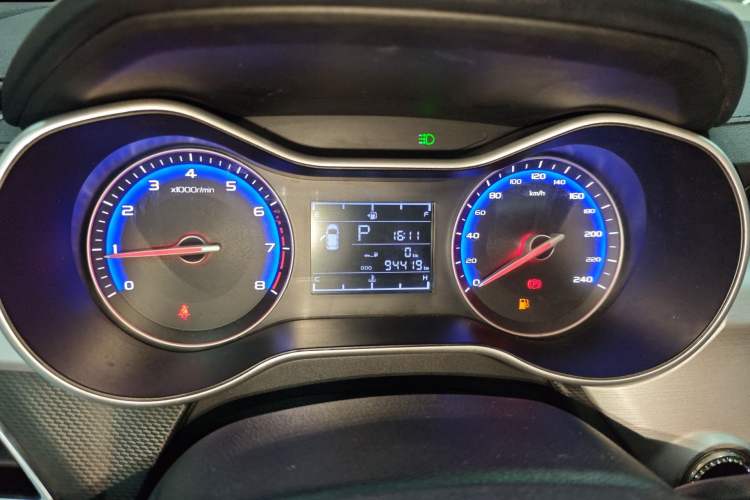 Used Geely Auto Vision 2019 Upgraded Model 1.5L CVT Prestige Version China VI Standard Instrument Cluster