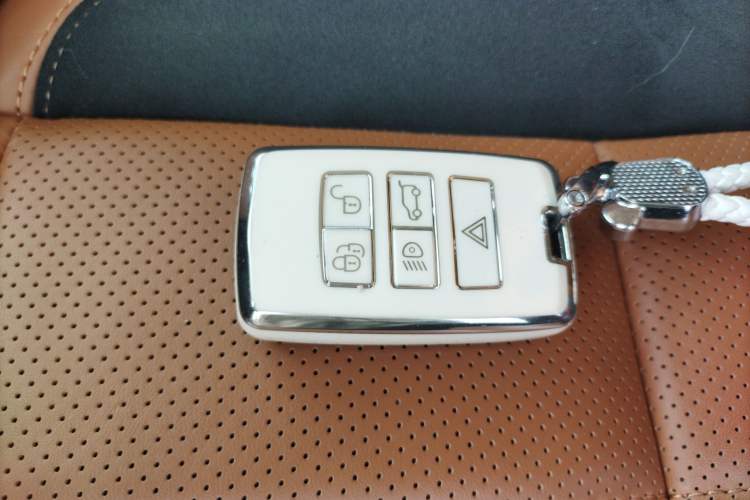 Used Land Rover Range Sport 2020 3.0 L6 HSE DYNAMIC