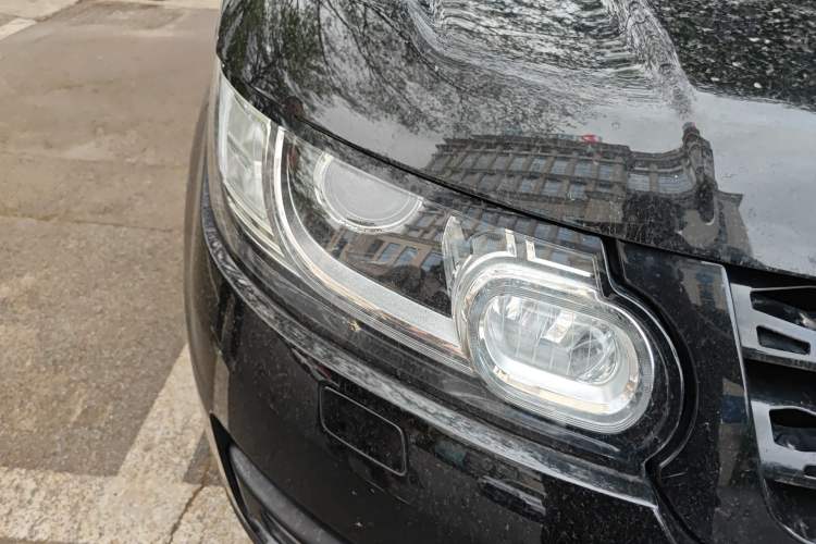 Used Land Rover Range Sport 2015 3.0 SDV6 HSE Right Front Headlight