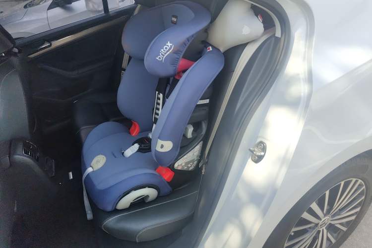 Used Volkswagen Sagitar 2016 230TSI 25th Anniversary Edition