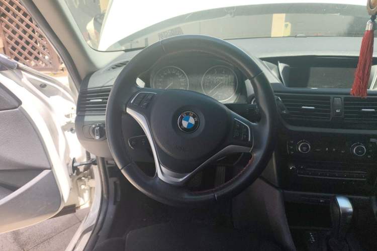 Used BMW X1 2013 sDrive18i Sport Design Package