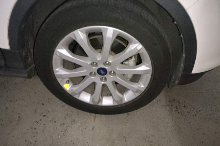 Used Ford Kuga 2013 1.6L GTDi 4x4 Elite Model
