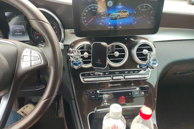 Used Mercedes-Benz GLC 2019 GLC 260 L 4MATIC Dynamic Model