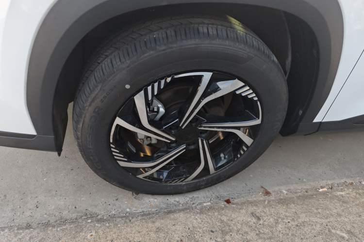 Used Geely Auto Emgrand X7 Sport 2023 Boyue COOL 1.5TD Smart Model Exterior 3