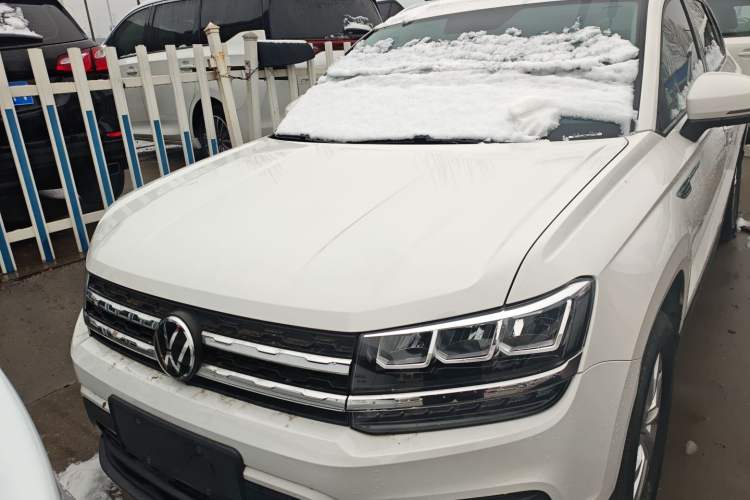 Used Volkswagen Tharu 2022 280TSI Two-Wheel Drive Trend Edition
