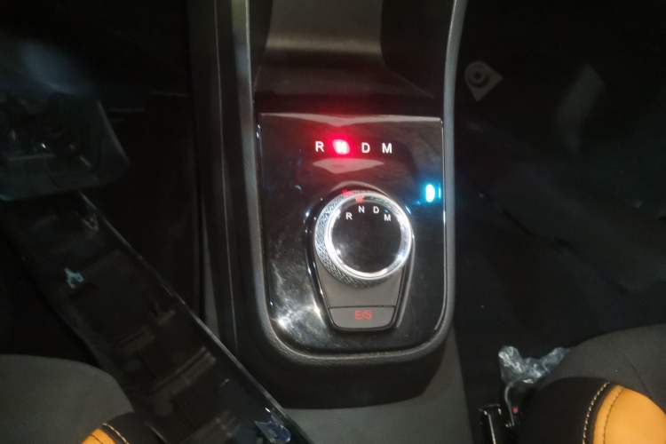 Used Baojun 310 2017 1.5L Automatic Fashion Model