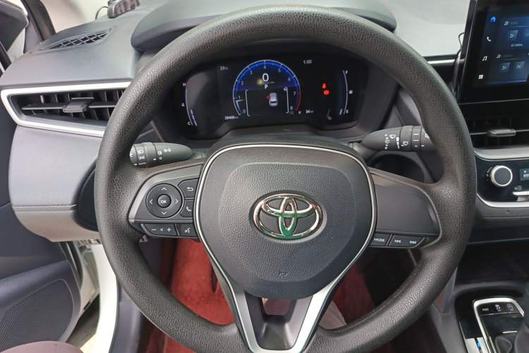 Used Toyota FRONTLANDER 2024 2.0L CVT Elite Edition Steering Wheel